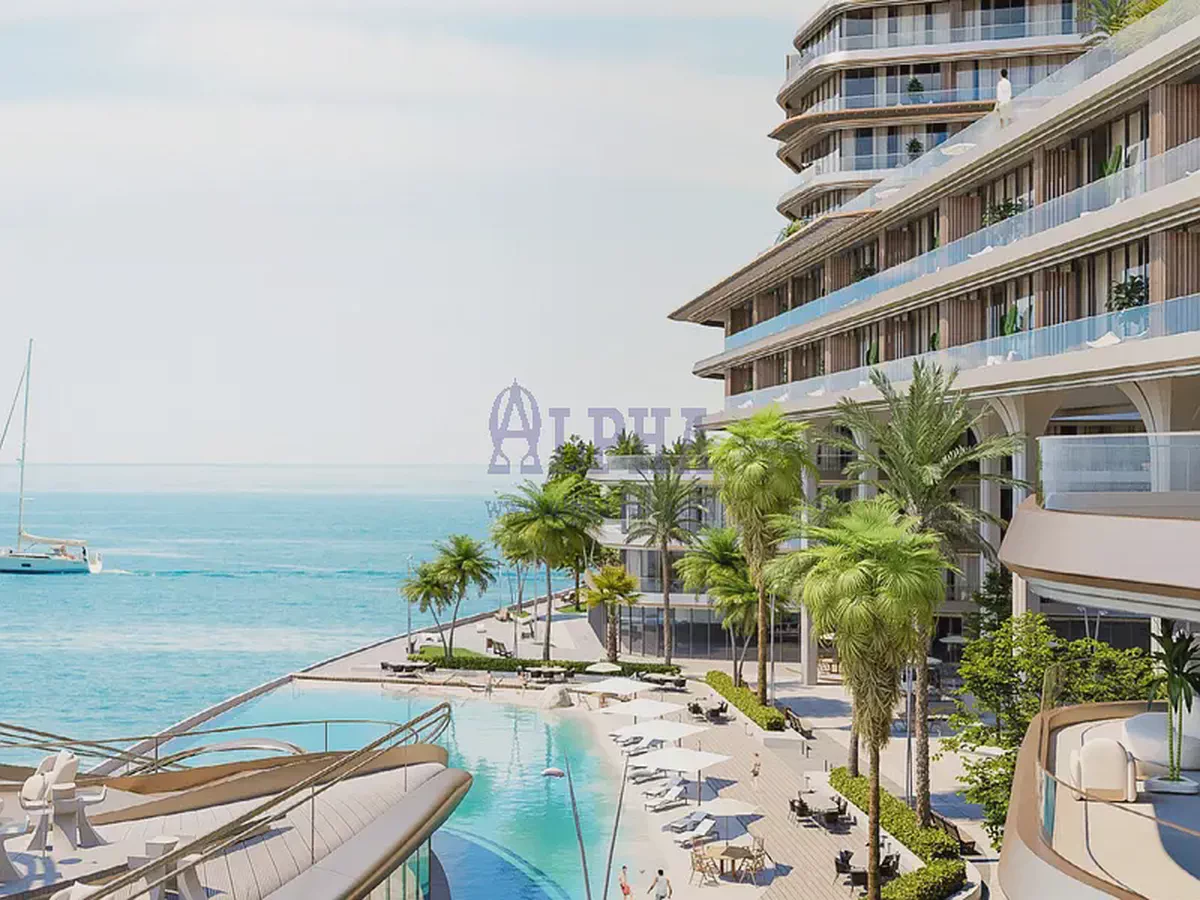 SEAFRONT VIEW |ELEGANT DESIGN|URBAN LIVING
