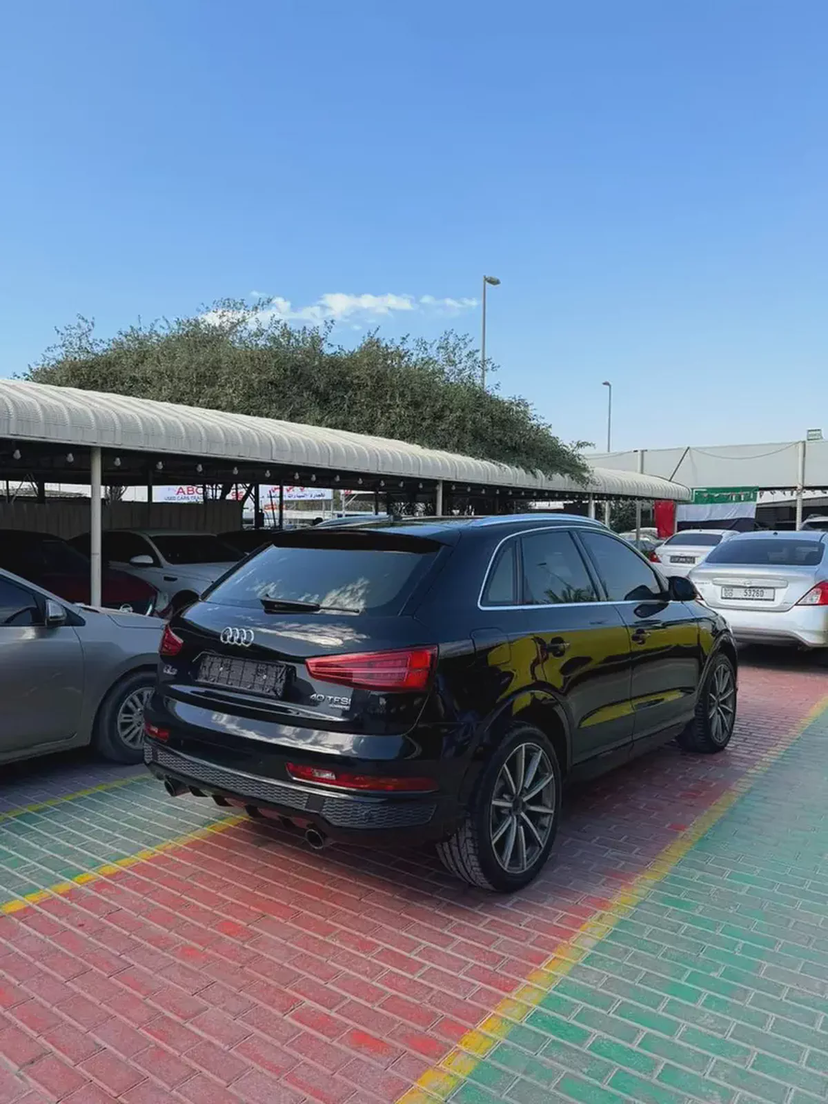 AUDI Q3-3-3