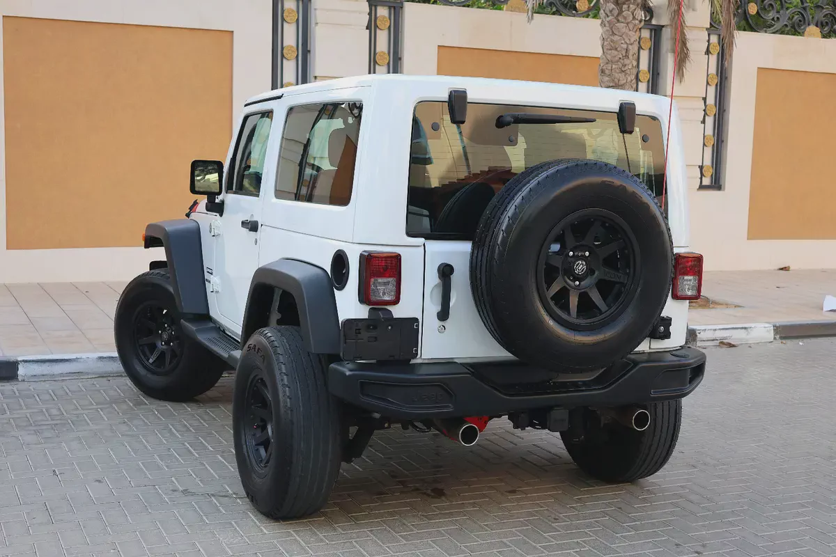 Jeep Wrangler Sport 3.6-2016-165000KM-GCC SPECS-EXCELLENT CONDITION-2-2