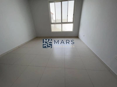 Luxury| Spacious| 4 Bedroom Villa| With Maid Room| Best Price| Closer to Emirates Road-13