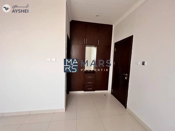 Luxury| Spacious| 4 Bedroom Villa| With Maid Room| Best Price| Closer to Emirates Road