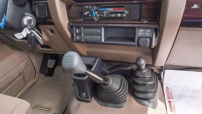 Toyota Land Cruiser Pick Up 4.0L V6 Oman Specs-9