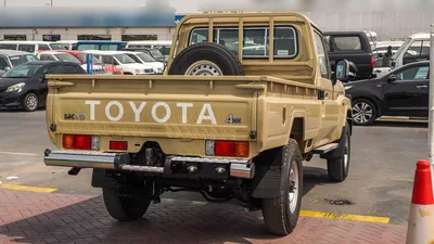 Toyota Land Cruiser Pick Up 4.0L V6 Oman Specs-14