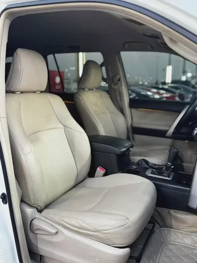 (2010) TOYOTA // PRADO VX V6  //GCC// EXCELLENT CONDITION//-14