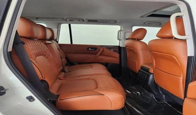 Nissan Patrol SE T2 LEATHER V8 5.6L-8CYL EXCELLENT CONDITION- SUNROOF - LEATHER INTERIOR-6