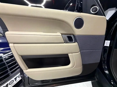 Black Edition | 1 Owner | Apple Car Play | Original Paint | FSH | Warranty | GCC Specs-4
