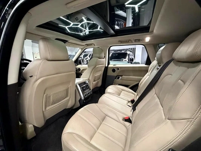 Black Edition | 1 Owner | Apple Car Play | Original Paint | FSH | Warranty | GCC Specs-14