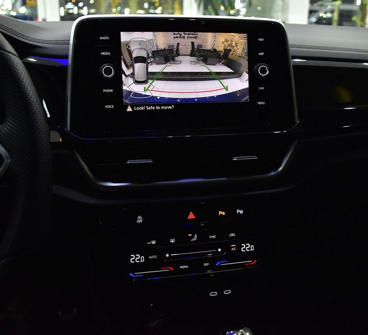 Volkswagen T-ROC R-Line ( 2023 Model ) in Blue Color GCC Specs