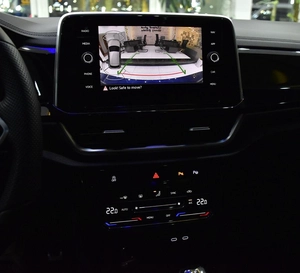 Volkswagen T-ROC R-Line ( 2023 Model ) in Blue Color GCC Specs