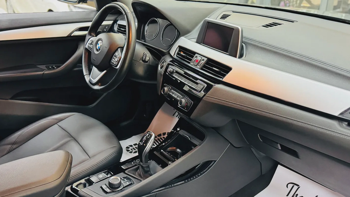 BMW X2 sDrive20i 2020 GCC Specs - Excellent Condition-8-8