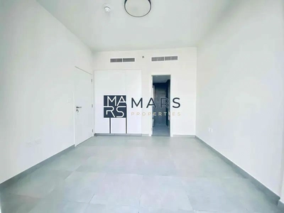 The Stunning & Cozy 1BHK with Huge Balcony in Aljada-6