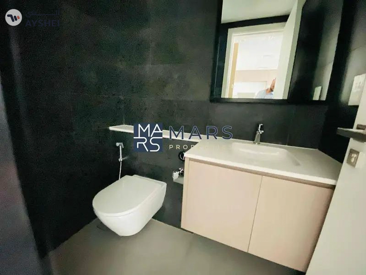The Stunning & Cozy 1BHK with Huge Balcony in Aljada-2-2
