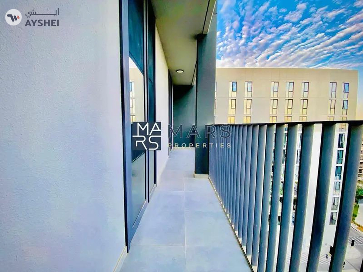 The Stunning & Cozy 1BHK with Huge Balcony in Aljada-3-3