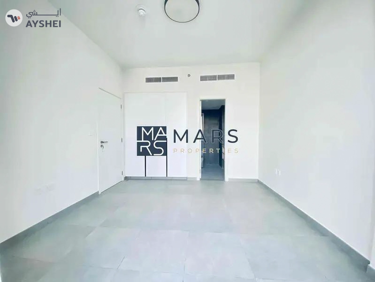 The Stunning & Cozy 1BHK with Huge Balcony in Aljada-6-6