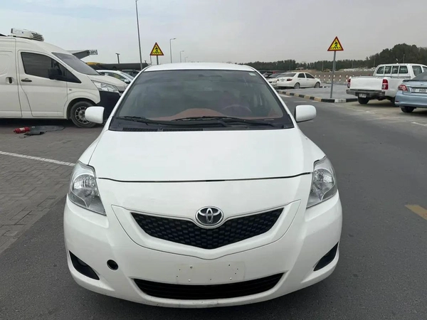 GCC Specs Toyota Yaris S, 2011
