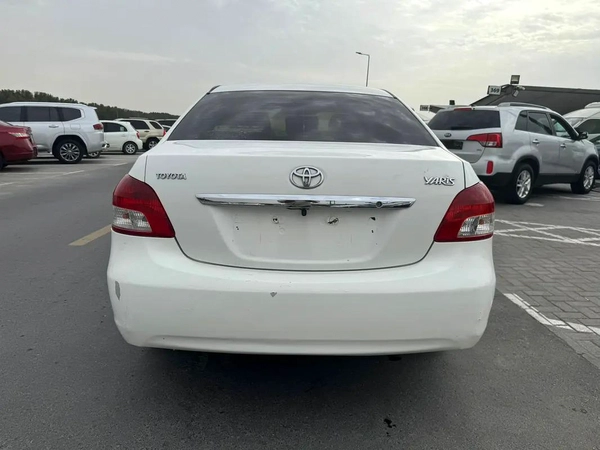 GCC Specs Toyota Yaris S, 2011