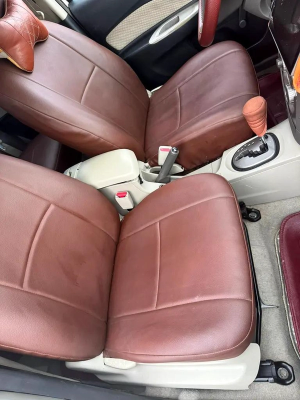 GCC Specs Toyota Yaris S, 2011