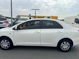 GCC Specs Toyota Yaris S, 2011