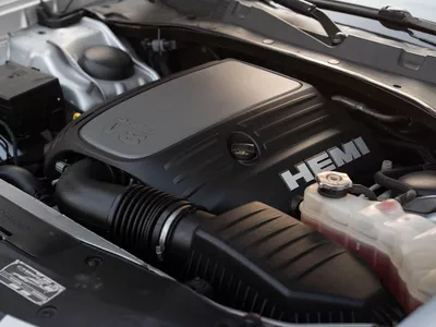 DODGE CHARGER V8 RT HEMI-6