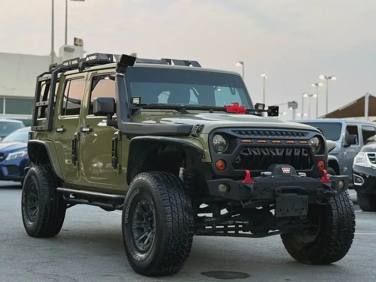 Jeep Wrangler Unlimited Sport 2013 | GCC Specs | Well Maintained-2-2