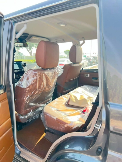 Toyota Land Cruiser Pickup 70-8