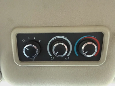 2020 Chevrolet Express, Gulf specification, automatic-14