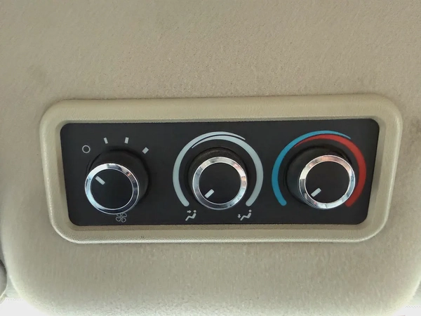 2020 Chevrolet Express, Gulf specification, automatic