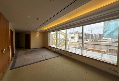 FULL FLOOR FOR RENT IN FAIRMONT HOTEL, SHEIKH ZAYED ROAD-9