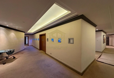 FULL FLOOR FOR RENT IN FAIRMONT HOTEL, SHEIKH ZAYED ROAD-2