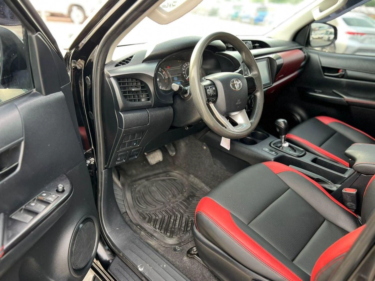 Toyota Hilux 2021 Toyota Hilux GR Sport - 2.7L V4 - GCC - Full Automatic Patrol - 4x4 AWD - Off Road Edition-9-0