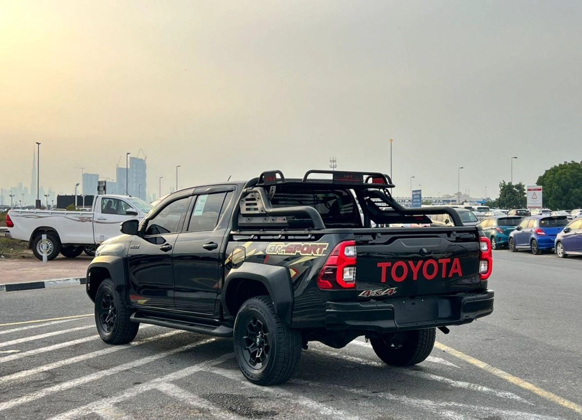 Toyota Hilux 2021 Toyota Hilux GR Sport - 2.7L V4 - GCC - Full Automatic Patrol - 4x4 AWD - Off Road Edition-4-0