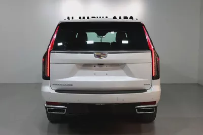 Cadillac Escalade Sport 2022 | GCC Specs | Low Mileage | Full Luxury-6