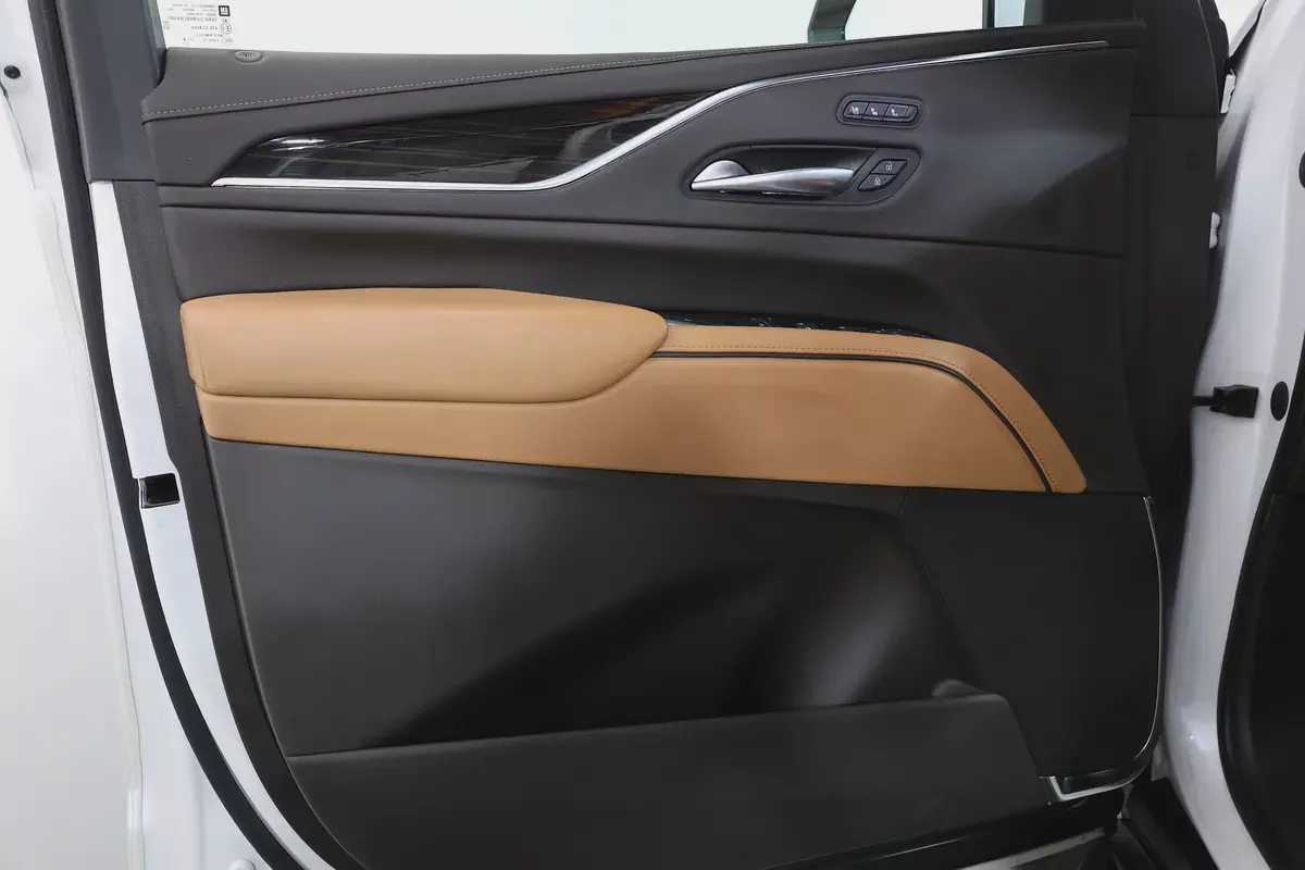 Cadillac Escalade Sport 2022 | GCC Specs | Low Mileage | Full Luxury-7-7