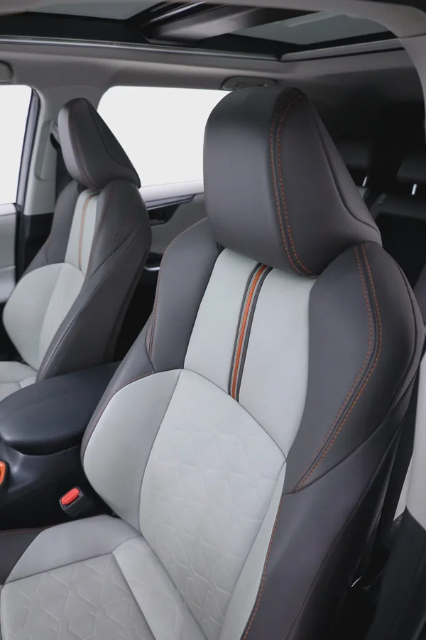 Toyota RAV4 Adventure - GCC - PERFECT CONDITION