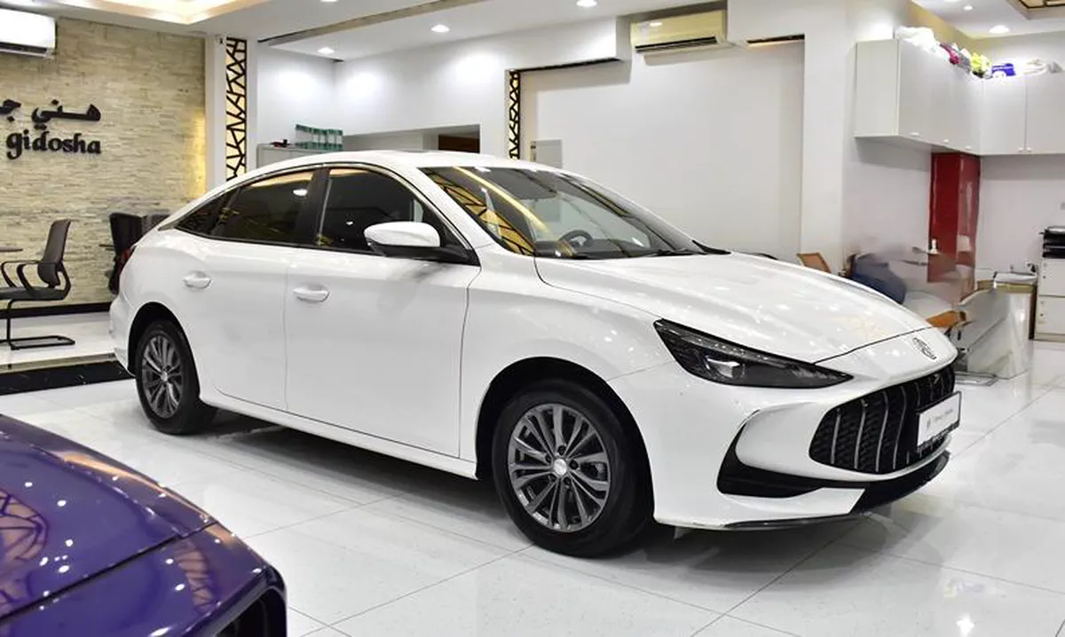 MG 5 180 DVVT ( 2025 Model ) in White Color Chinese Specs-5-5