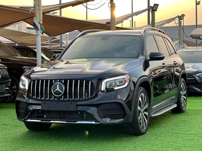 2023 Mercedes-Benz GLB 250 - 7- seats-0