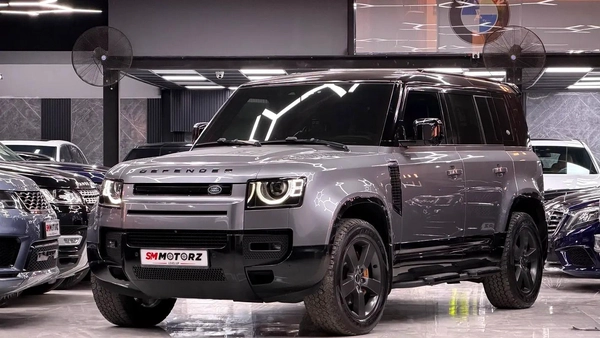 2023 Land Rover Defender 110 HSE P400 | GCC Specs | Low Mileage