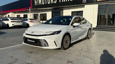 Toyota Camry LIMITED HEV-2