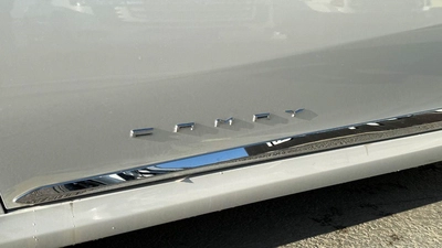 Toyota Camry LIMITED HEV-18