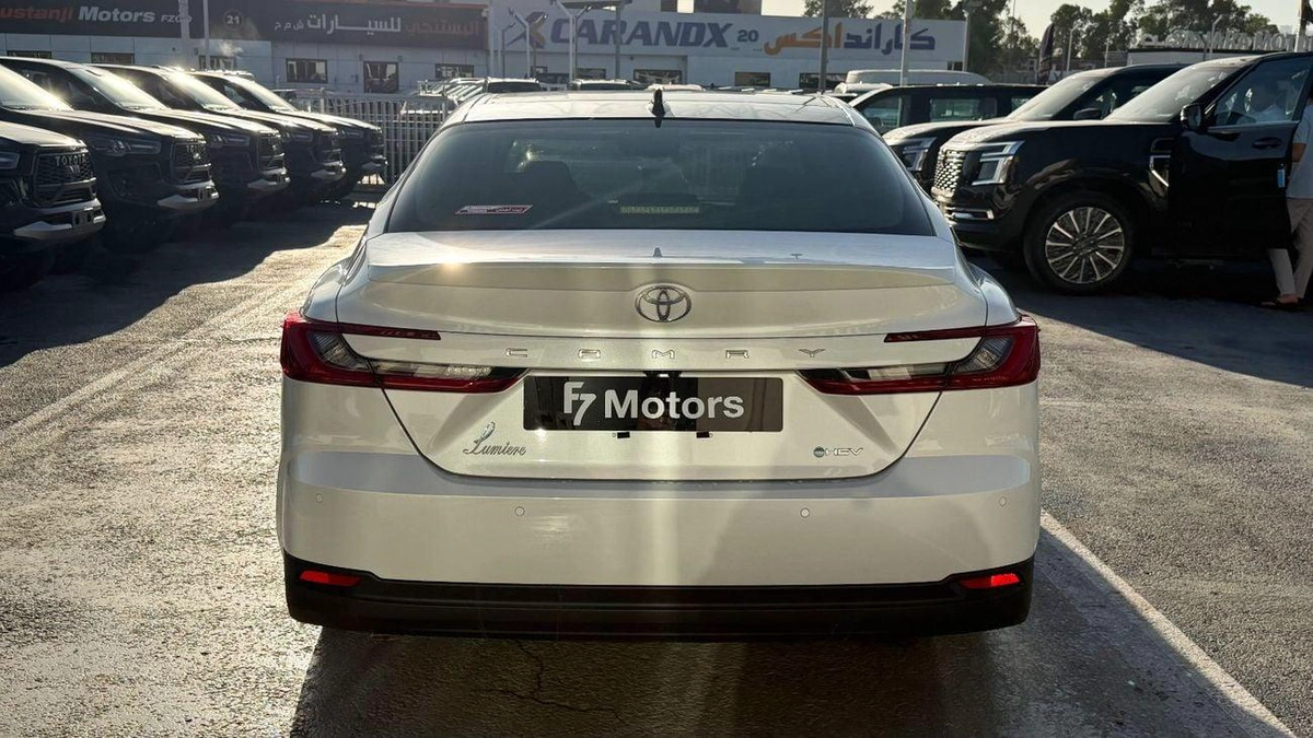 Toyota Camry LIMITED HEV-22-22