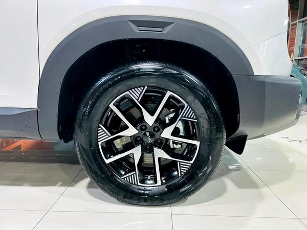 Brand New BAIC BJ30 1.5TD 2WD LV2 White 2026 - GCC Specs