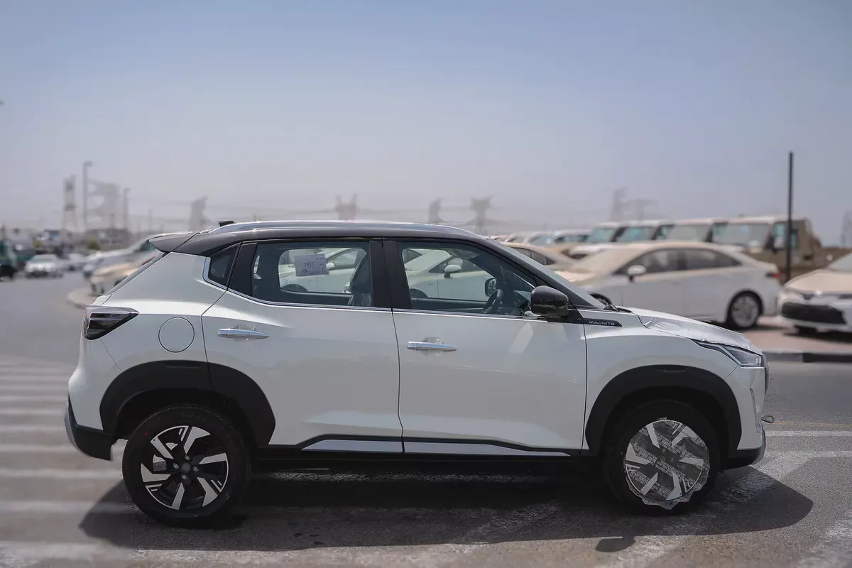 Nissan Magnite SV 2026 - Brand New Compact SUV-2-2