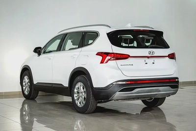1 YEAR / 20,000 KM WARRANTY | 7 SEATER 2.5  | GCC | AED 1050 PM-5