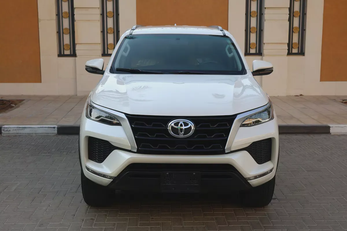 Toyota Fortuner-2021-89000KM-GCC SPECS-EXCELLENT CONDITION-6-6