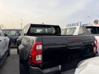 Toyota Hilux-1