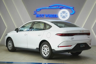 2025 - BYD DMi PLUS - BRAND NEW! for 55,000.00 AED-4