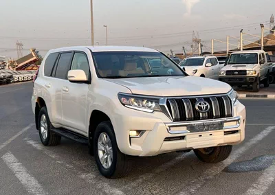 Toyota Prado TX-L 2023  Toyota Prado TX 2.7L V4- AWD 4x4 - No accident  Rear  Sensor --0
