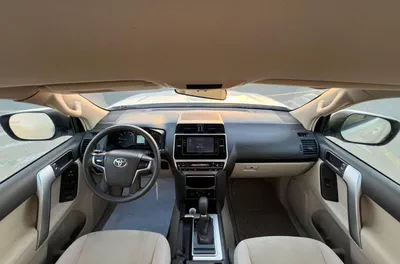 Toyota Prado TX-L 2023  Toyota Prado TX 2.7L V4- AWD 4x4 - No accident  Rear  Sensor --10