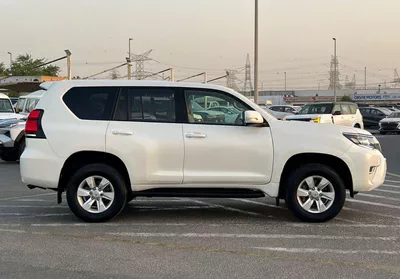 Toyota Prado TX-L 2023  Toyota Prado TX 2.7L V4- AWD 4x4 - No accident  Rear  Sensor --7