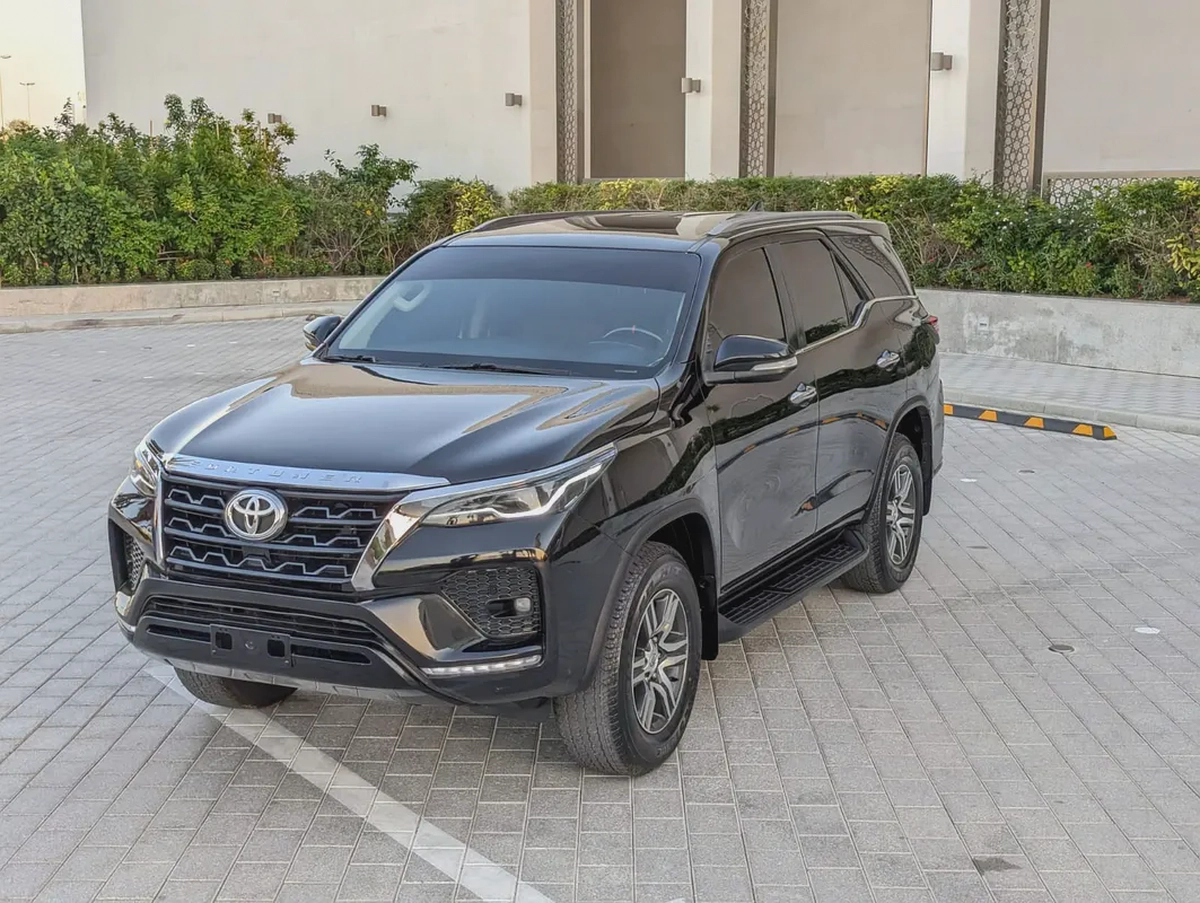 TOYOTA FORTUNER 2017 FACELIFTED 2025 GXR V6 4.0L GCC IN EXCELLENT CONDITION